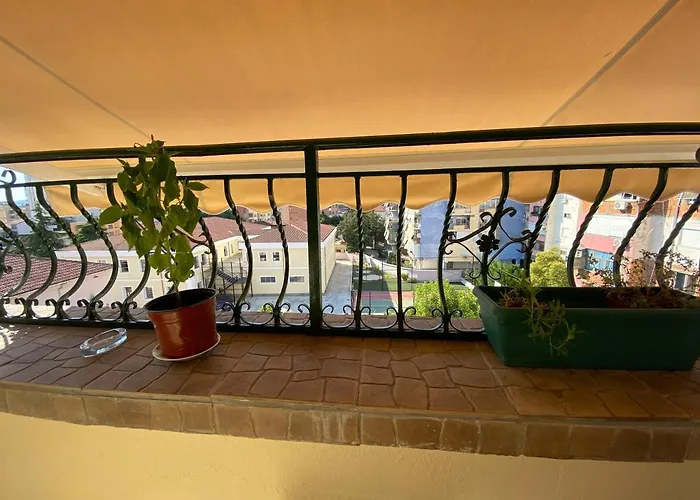 Lejlighed With View Tirana
